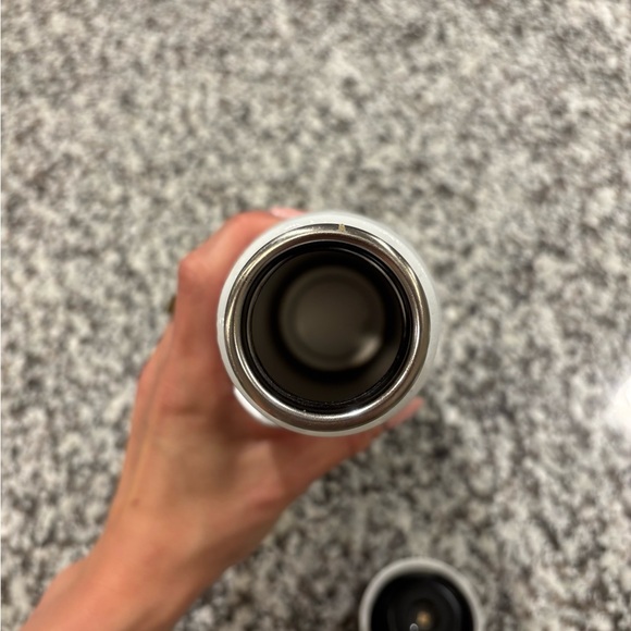 LARQ Terra Self Cleaning Bottle 24oz - Picture 4 of 8